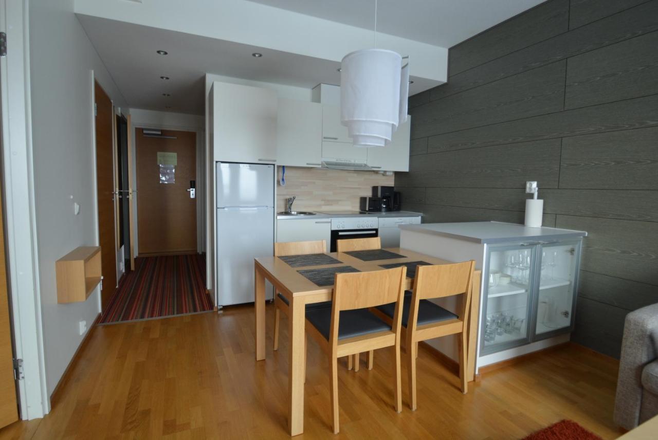 Yllaeshuiput Appartement Ylläsjärvi Buitenkant foto