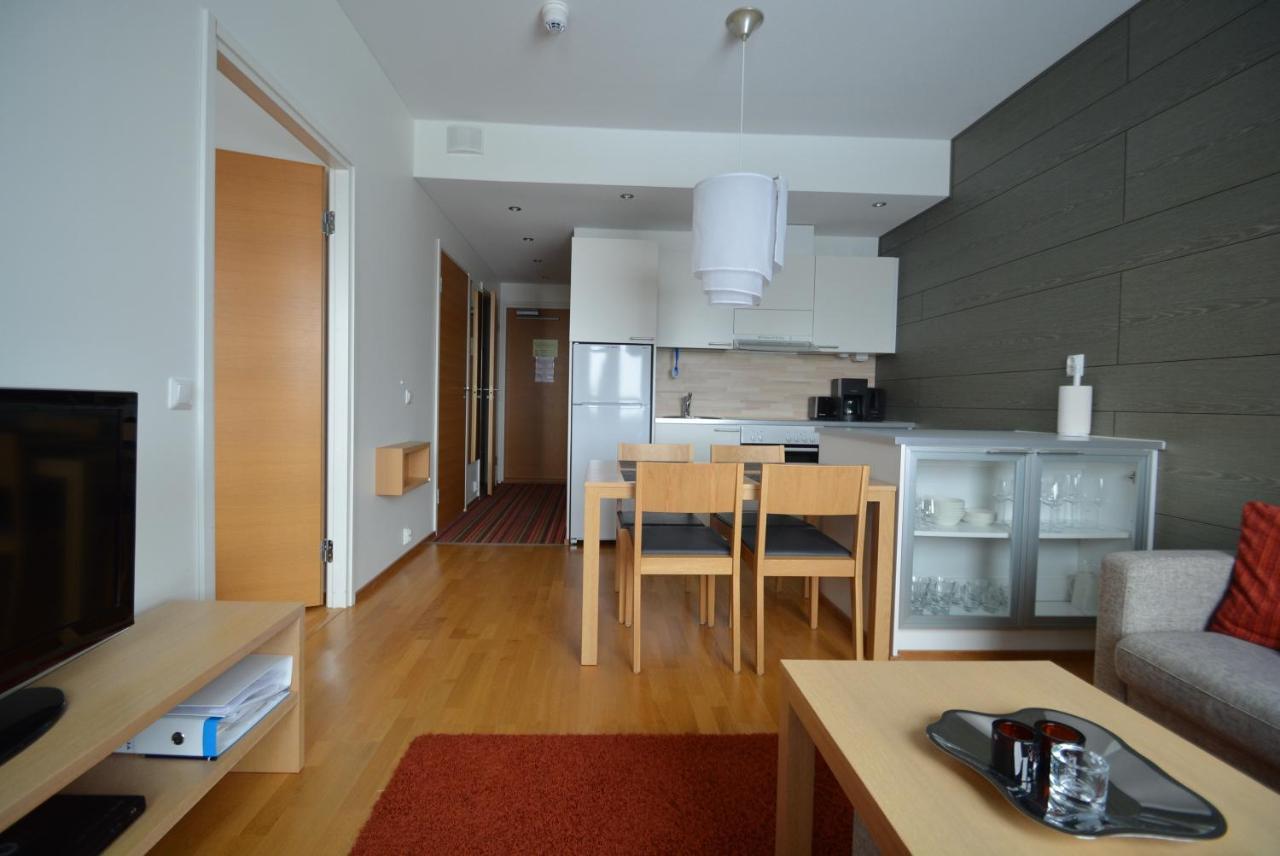 Yllaeshuiput Appartement Ylläsjärvi Buitenkant foto